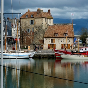 La lieutenance d'Honfleur, bateaux et reflets - France  - collection de photos clin d'oeil, catégorie paysages